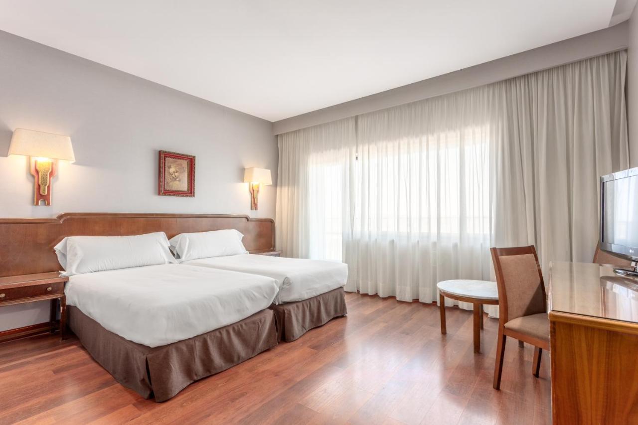 Crisol Regio Hotel Santa Marta de Tormes Exterior photo