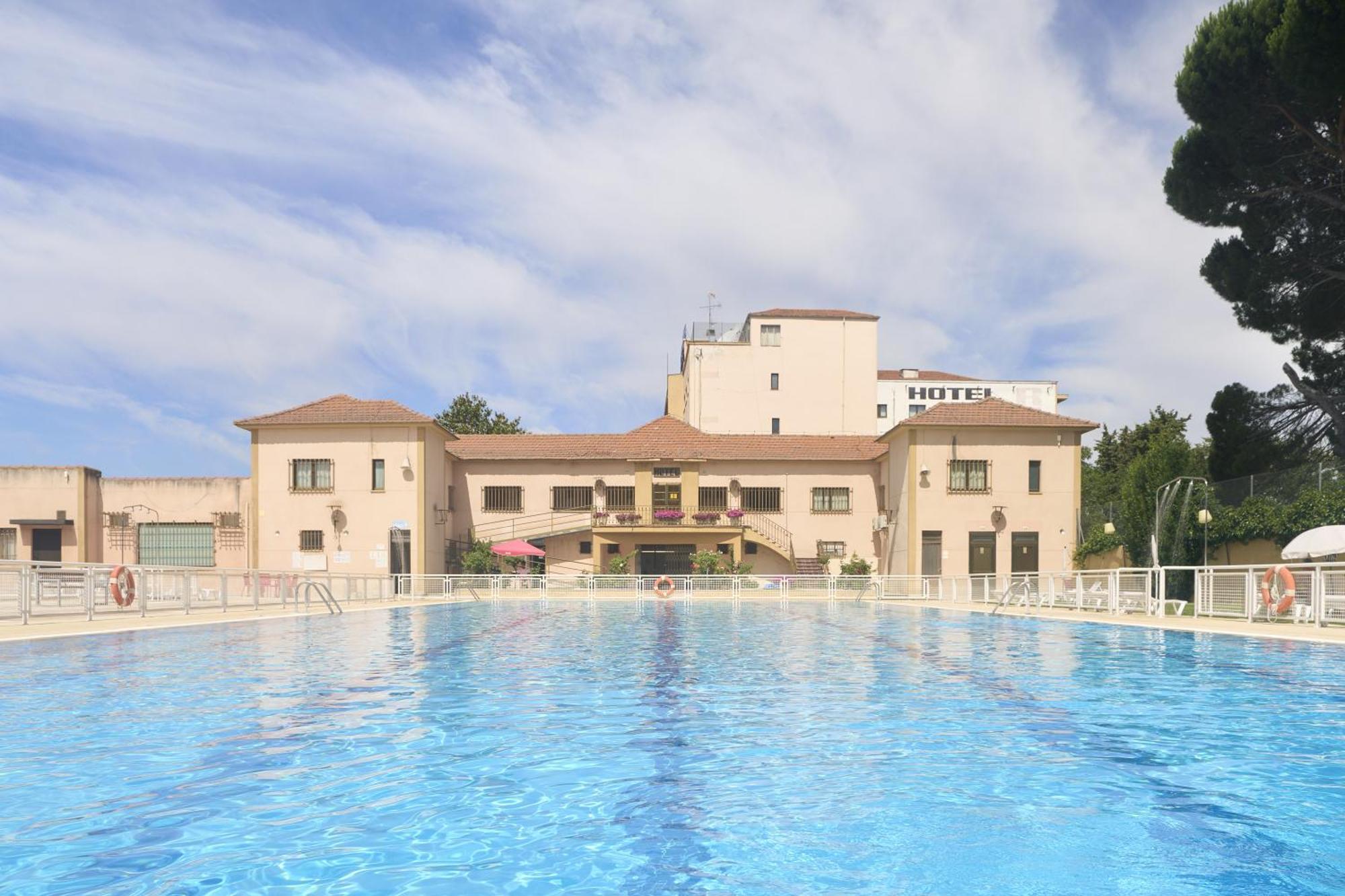 Crisol Regio Hotel Santa Marta de Tormes Exterior photo